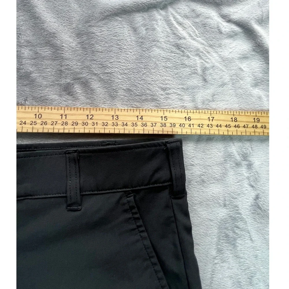 Birdie Bound Mens Performance Golf Shorts Black Sz 32 Tropical Waistband Utility